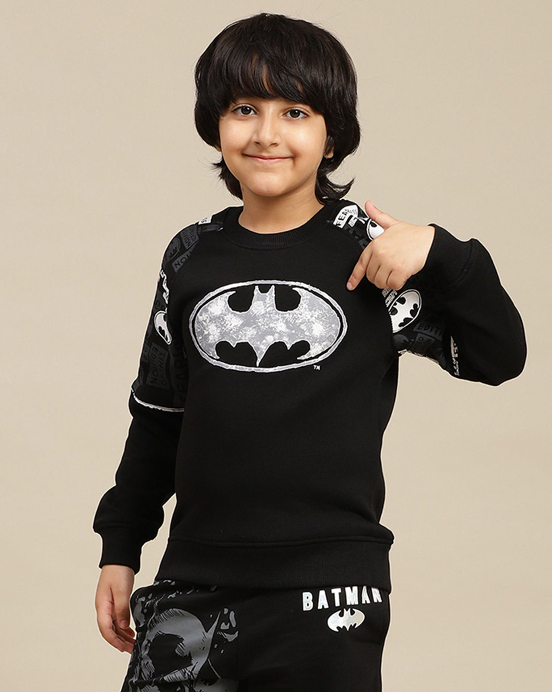 Batman Printed Regular Fit Sweatshirt For Boys
