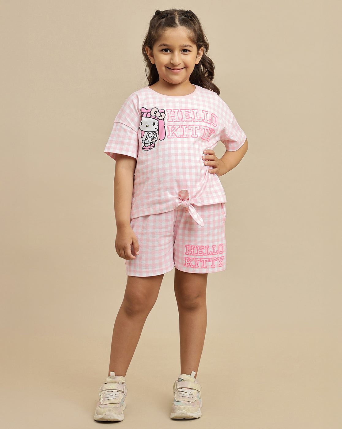 Hello Kitty Printed Relaxed Fit Tshirt For Girls