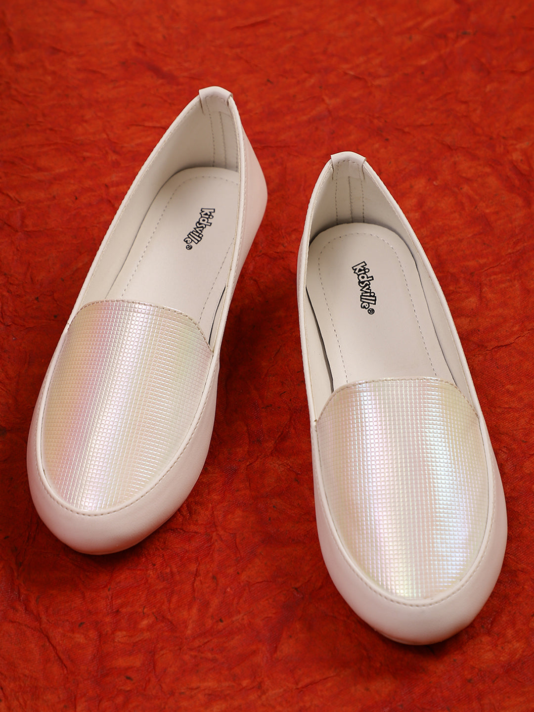 Kids Girls White Color Printed Ballerina