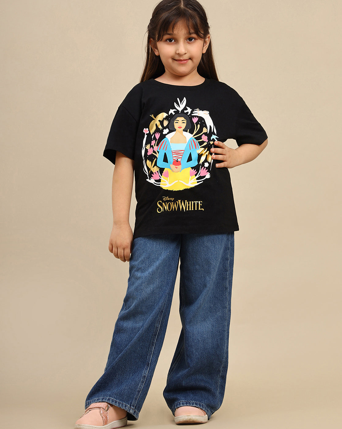 Snow White Oversized Tshirt Girls