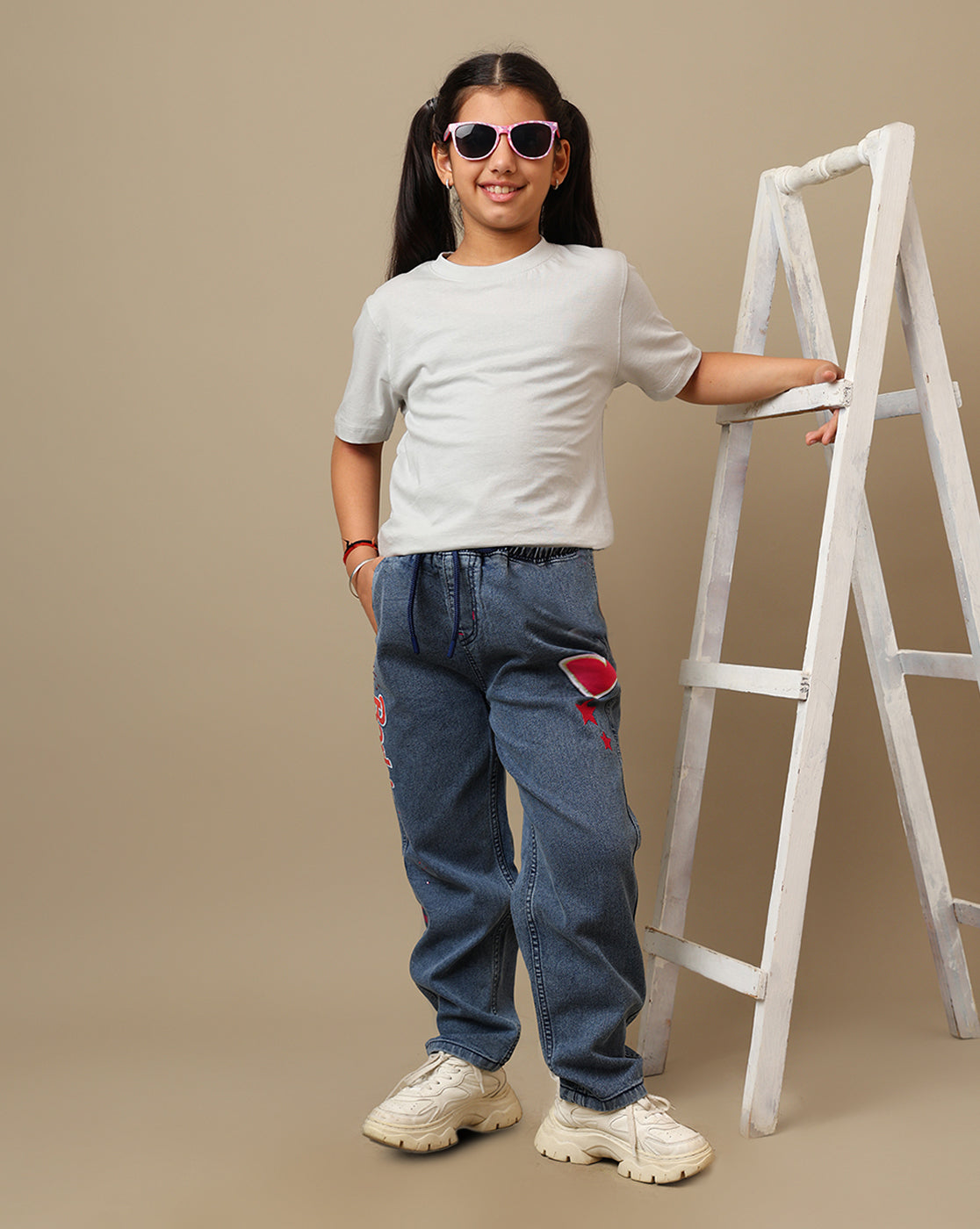 Barbie Printed Regular Fit Denim Jogger For Girls