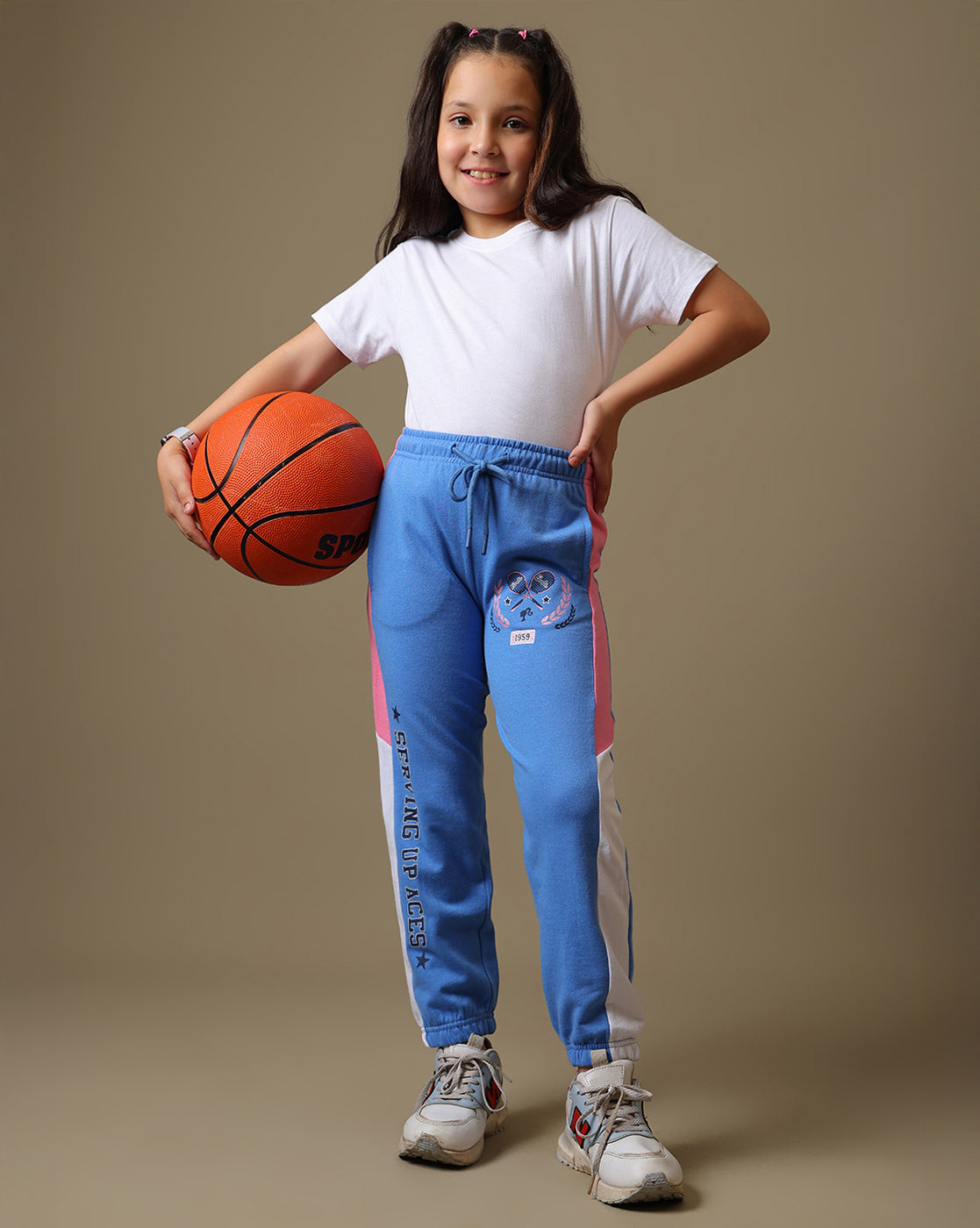 Barbie Printed Regular Fit Jogger For Girls