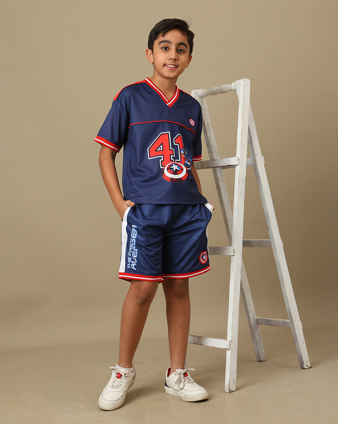Captain America Printed Relaxed Fit Tshirt & Shorts Co-Ords Set For Boys