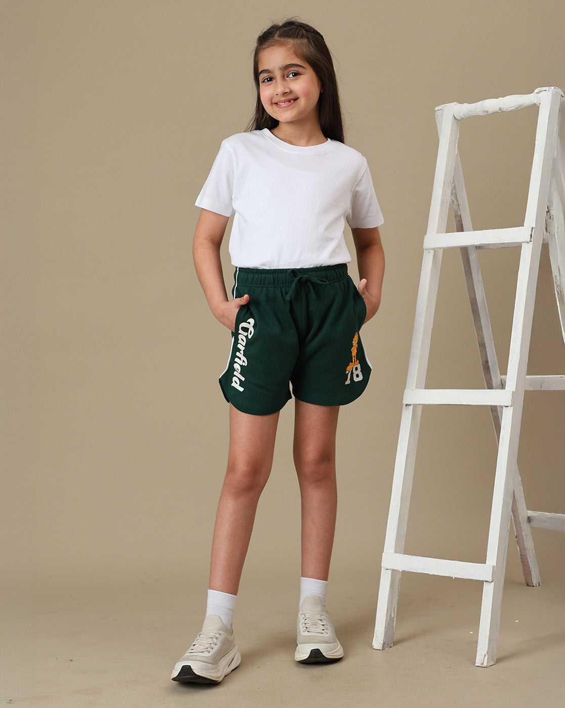 Garfield Printed Regular Fit Shorts For Girls