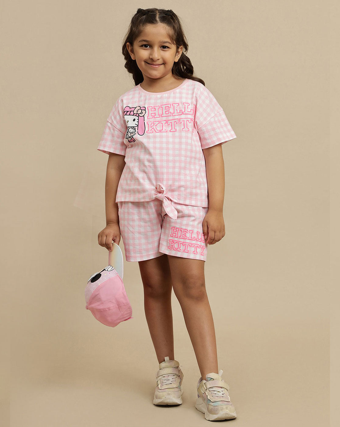 Hello Kitty printed Regular Fit T-Shirt & Shorts Co-Ords Set For Girls