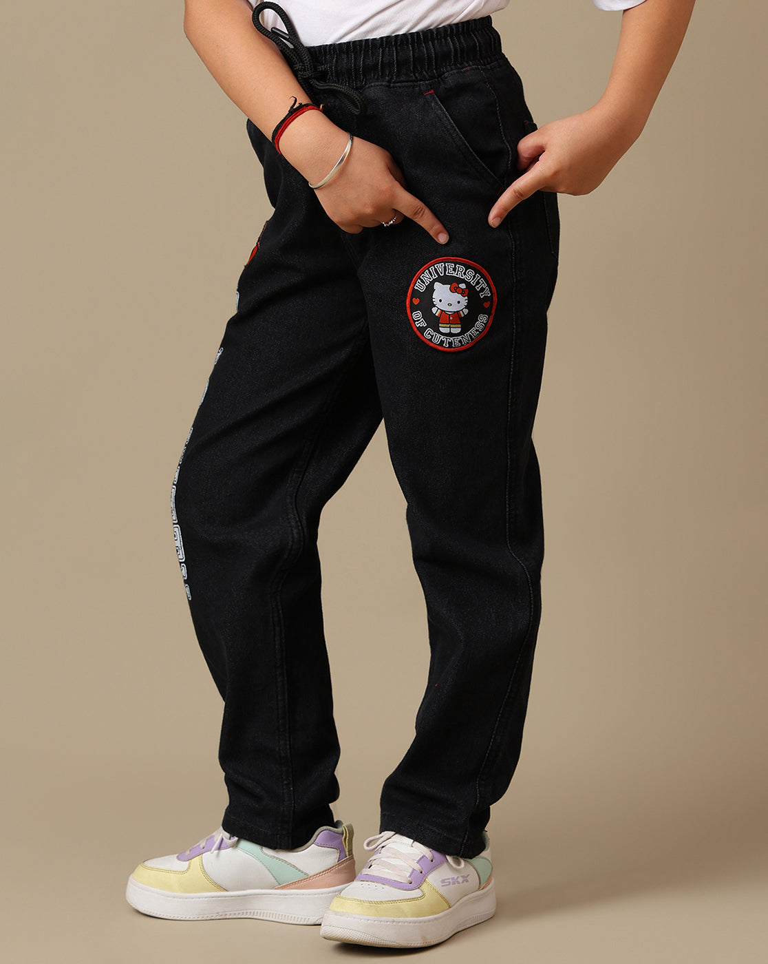 Hello Kitty Printed Regular Fit Jogger For Girls