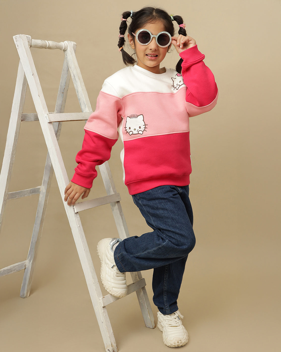 Hello Kitty Printed Regular Fit Sweatshirt For Girls