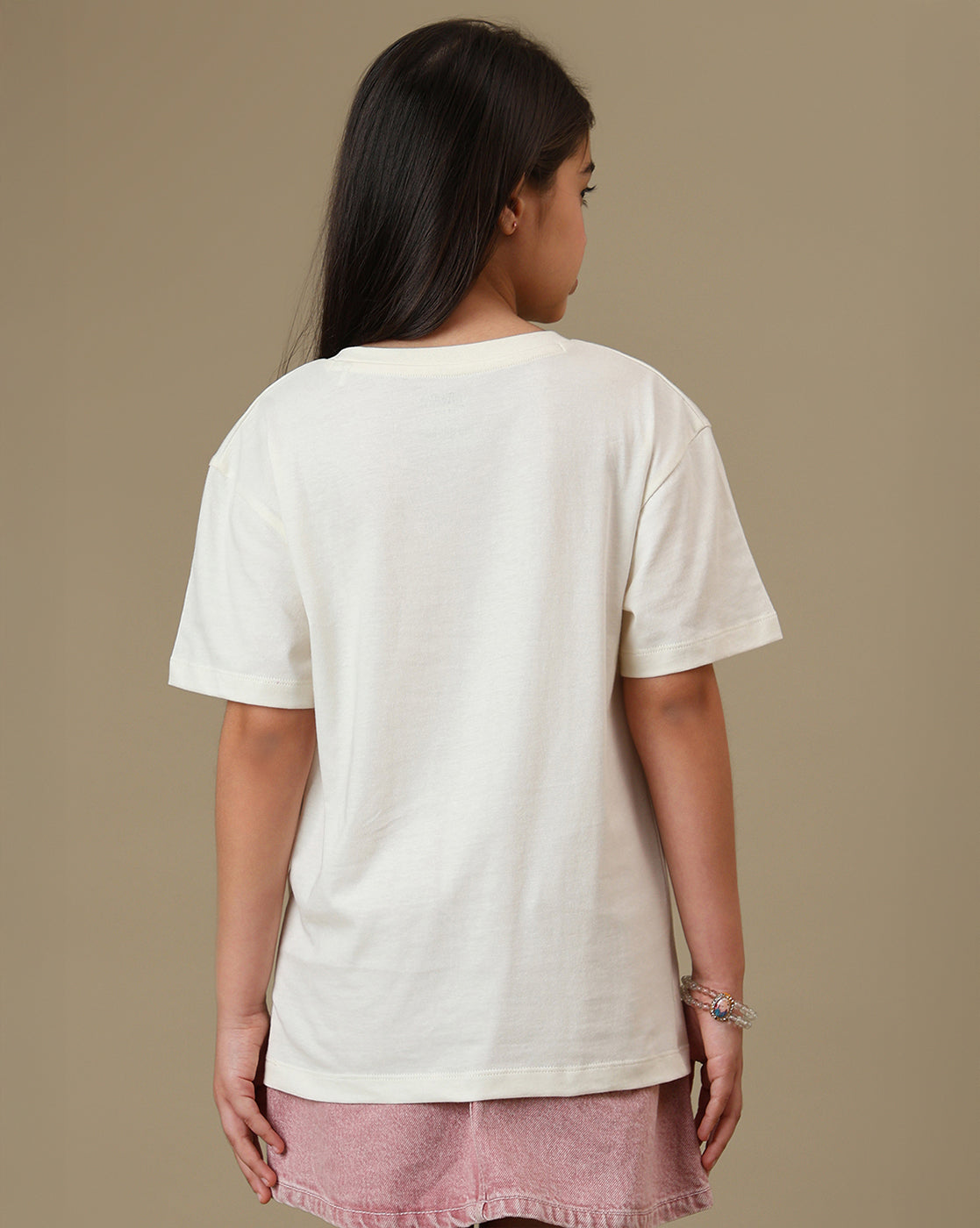 Harry Potter Hogwarts Quidditch Embroidered Relaxed Fit Tshirt For Girls