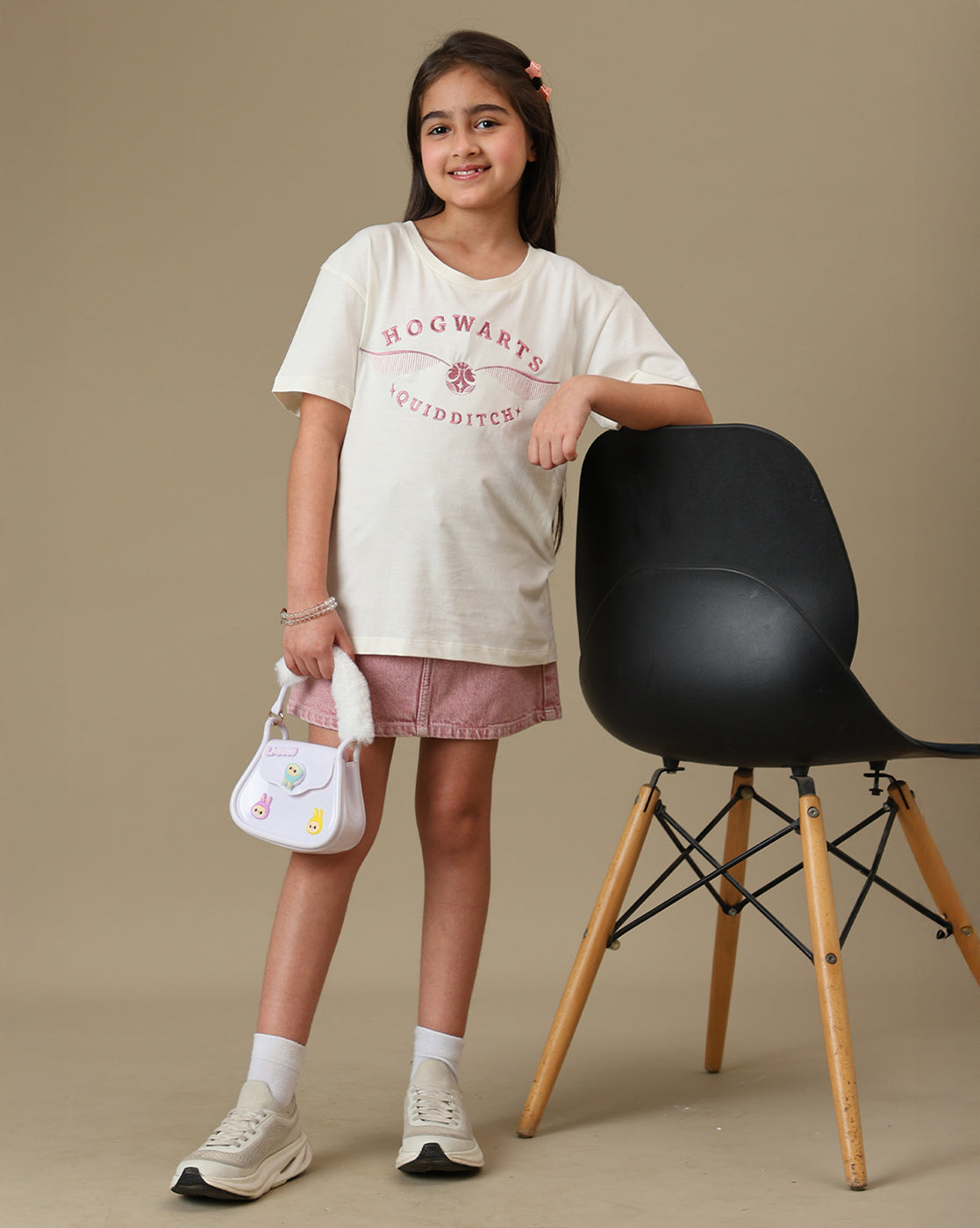 Harry Potter Hogwarts Quidditch Embroidered Relaxed Fit Tshirt For Girls