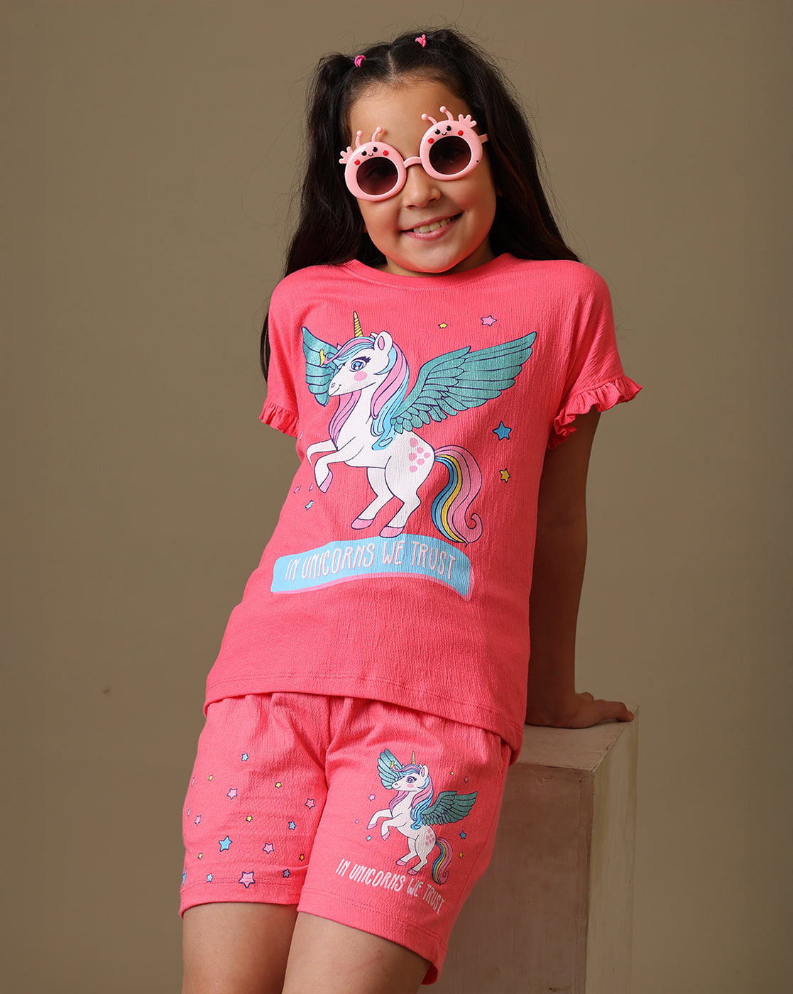 Kidsville Printed Relaxed Fit Crinkle Cotton T-Shirt & Shorts For Girls