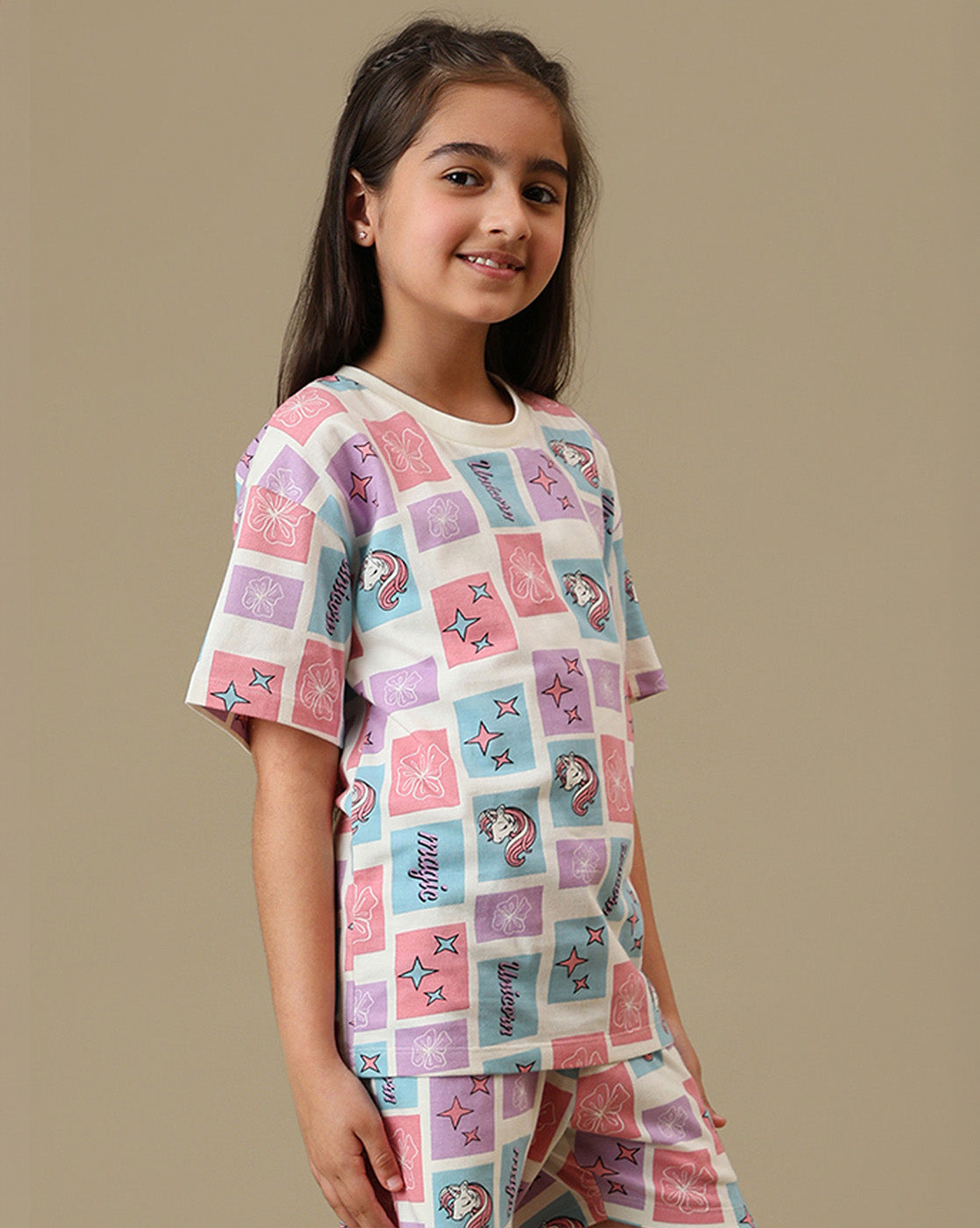 Unicorn Printed Relaxed Fit Tshirt For Girls