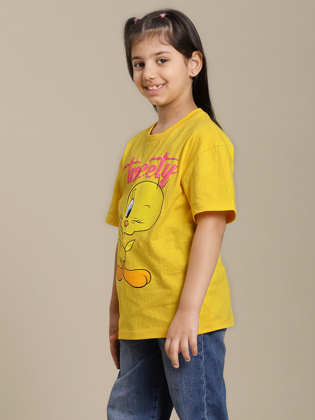 Looney Tunes Printed Relaxed Fit Tshirt For Girls