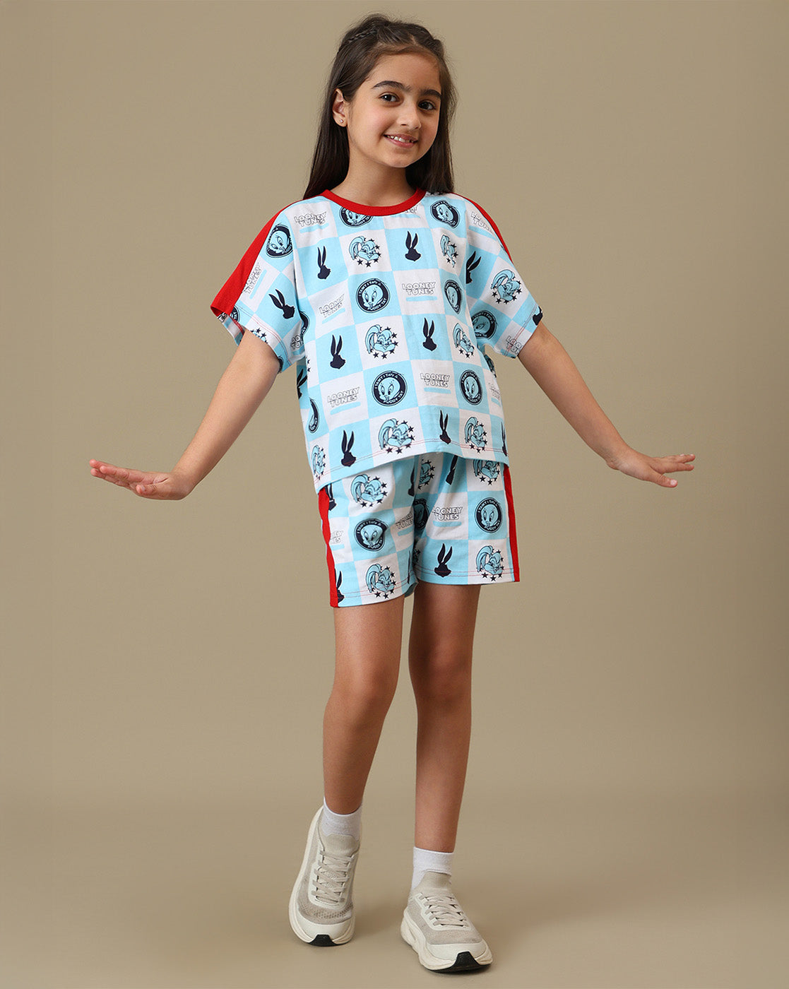 Looney Tunes Printed Regular Fit Tshirt & Shorts  For Girls