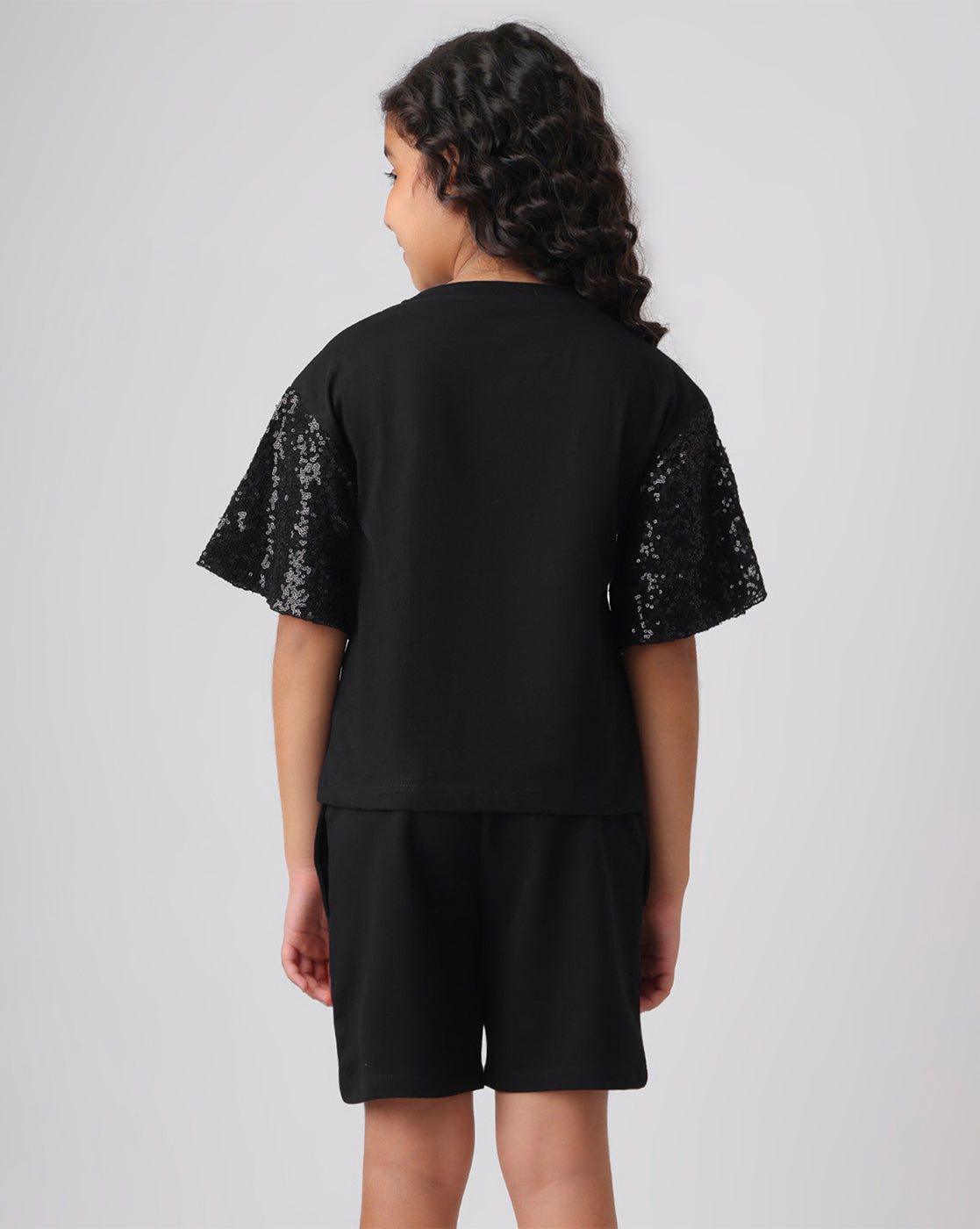 Minnie Mouse Relaxed Fit Tshirt & Shorts Co-Ords Set Girls