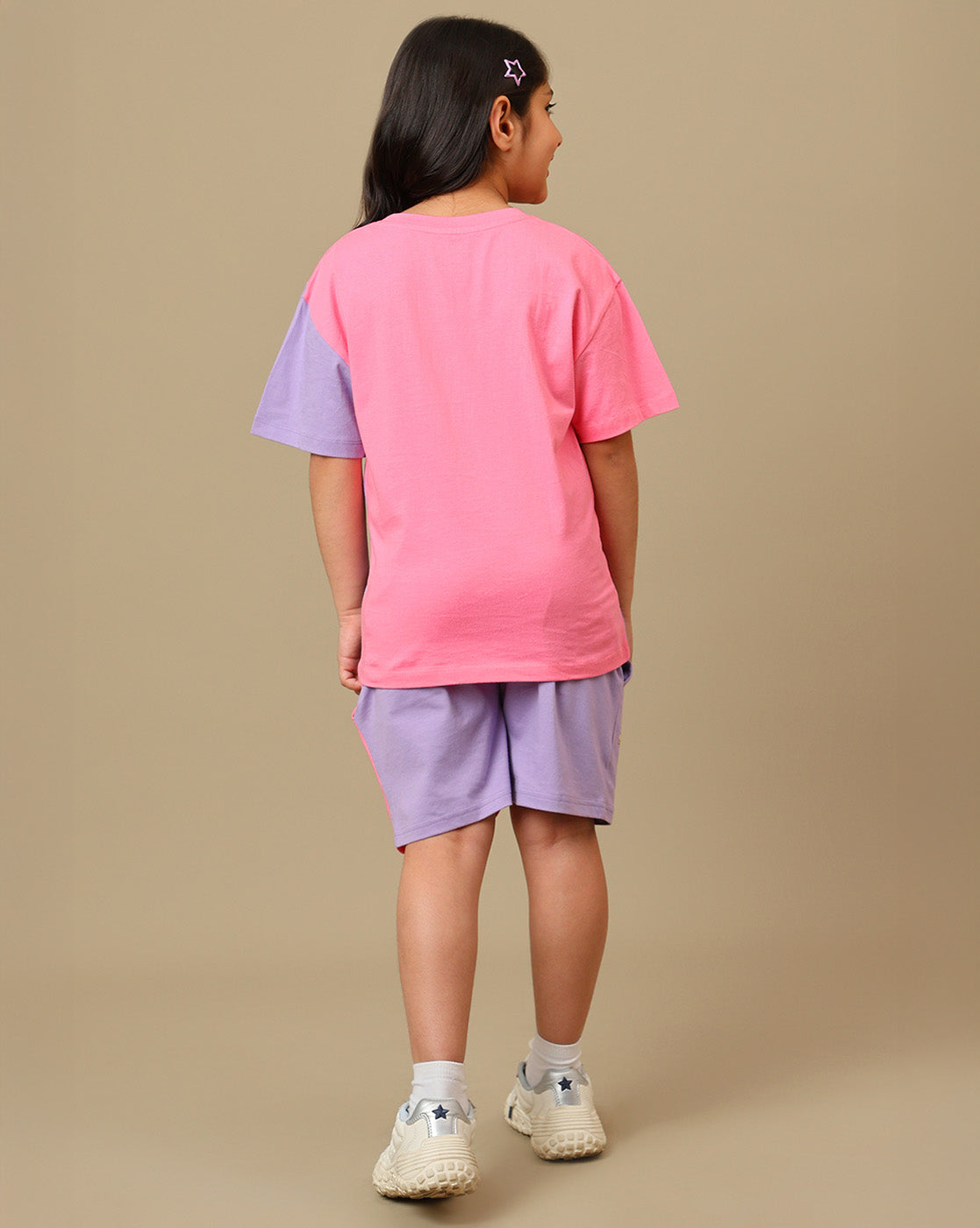Mickey & Friends Printed Regular Fit Tshirt & Shorts Co-Ords Set For Girls