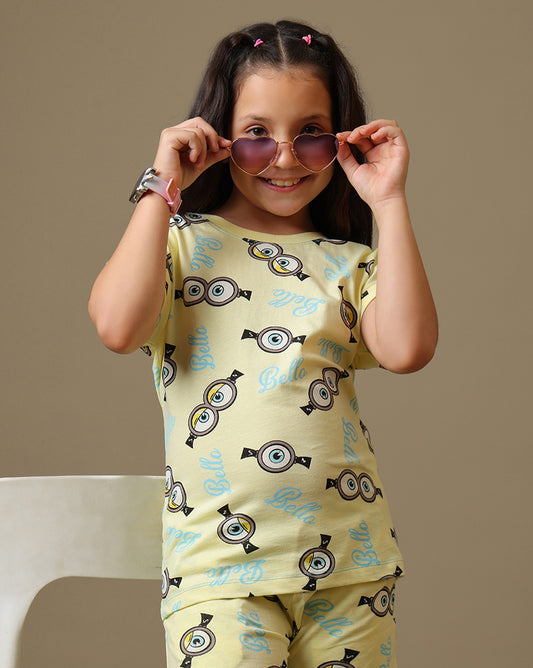 Minions Printed Relaxed Fit Tshirt For Girls