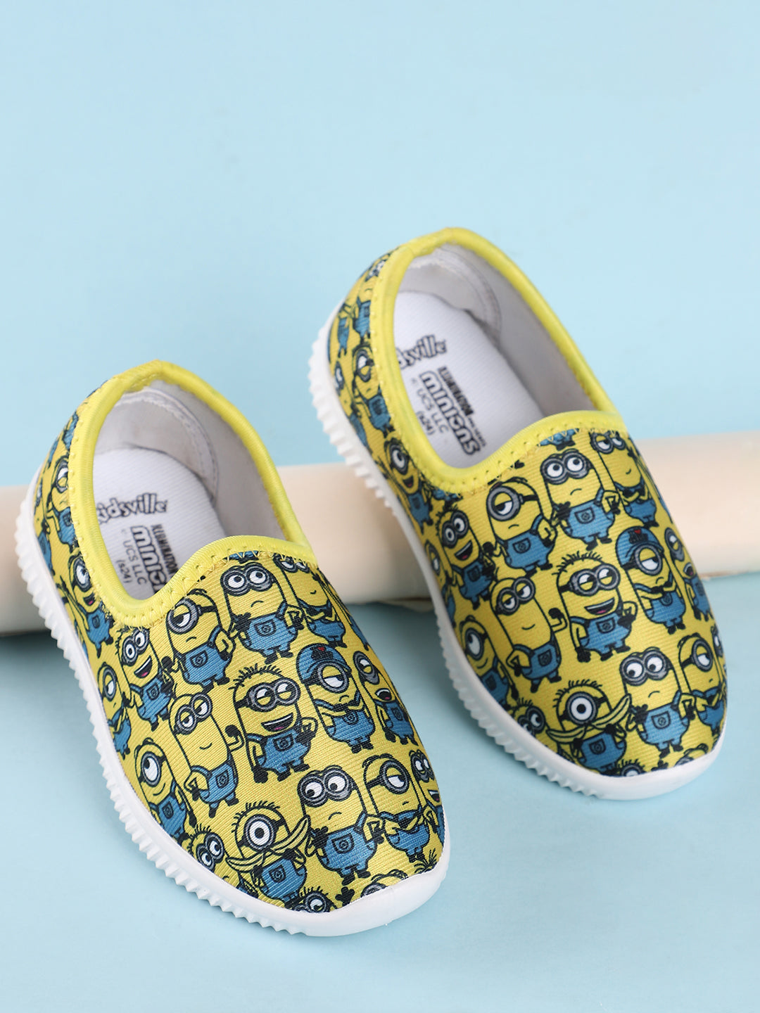 Kids Girls Minions Printed Yellow Shoes