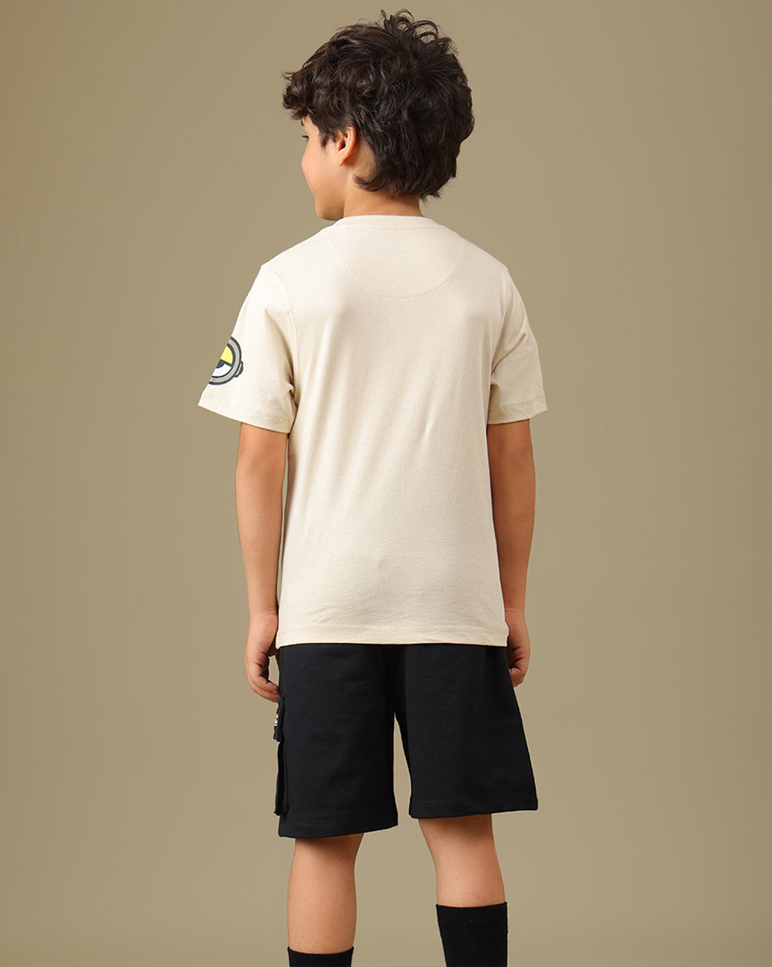 Minions Printed Regular Fit T-Shirt & Shorts For Boys