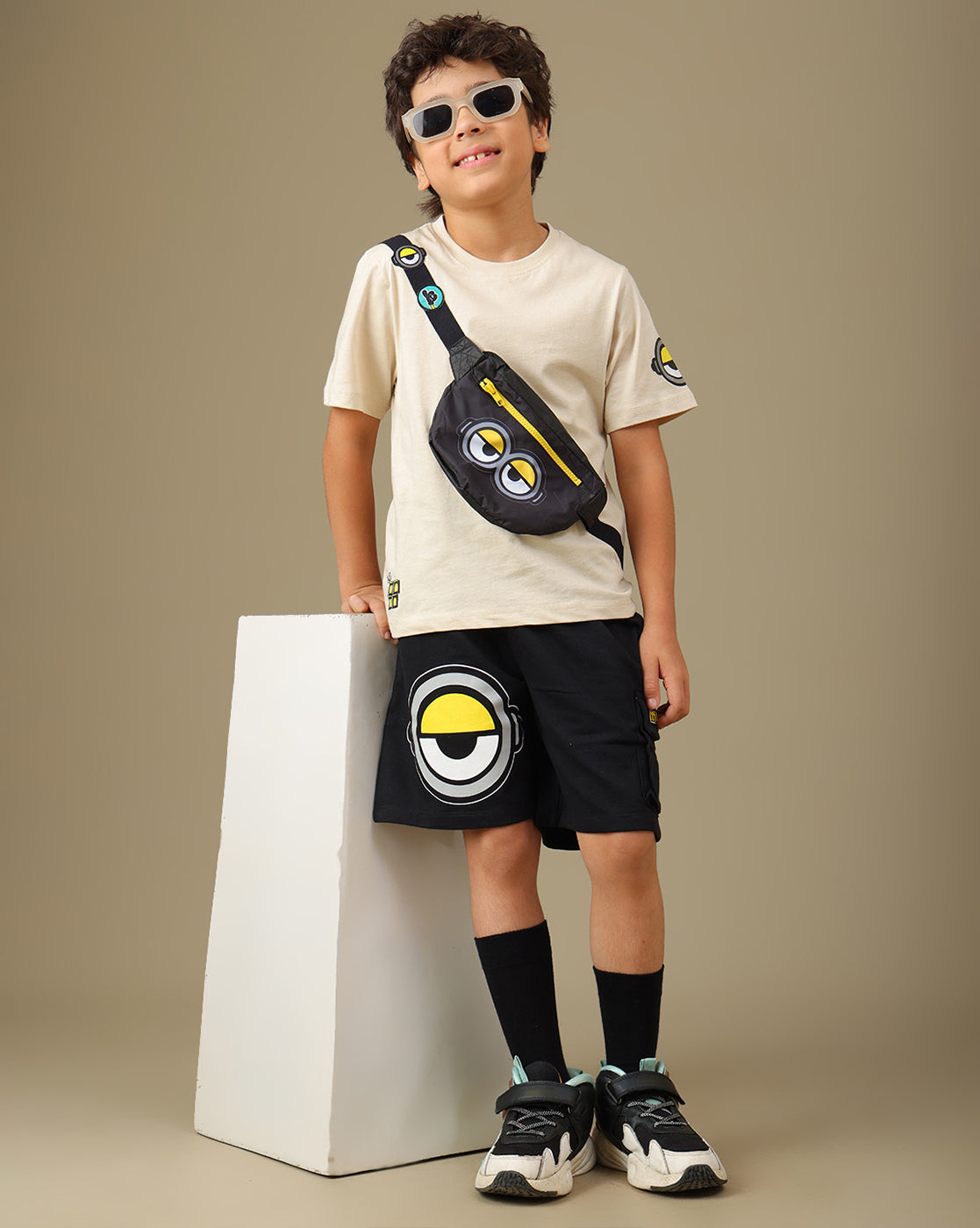 Minions Printed Regular Fit T-Shirt & Shorts For Boys