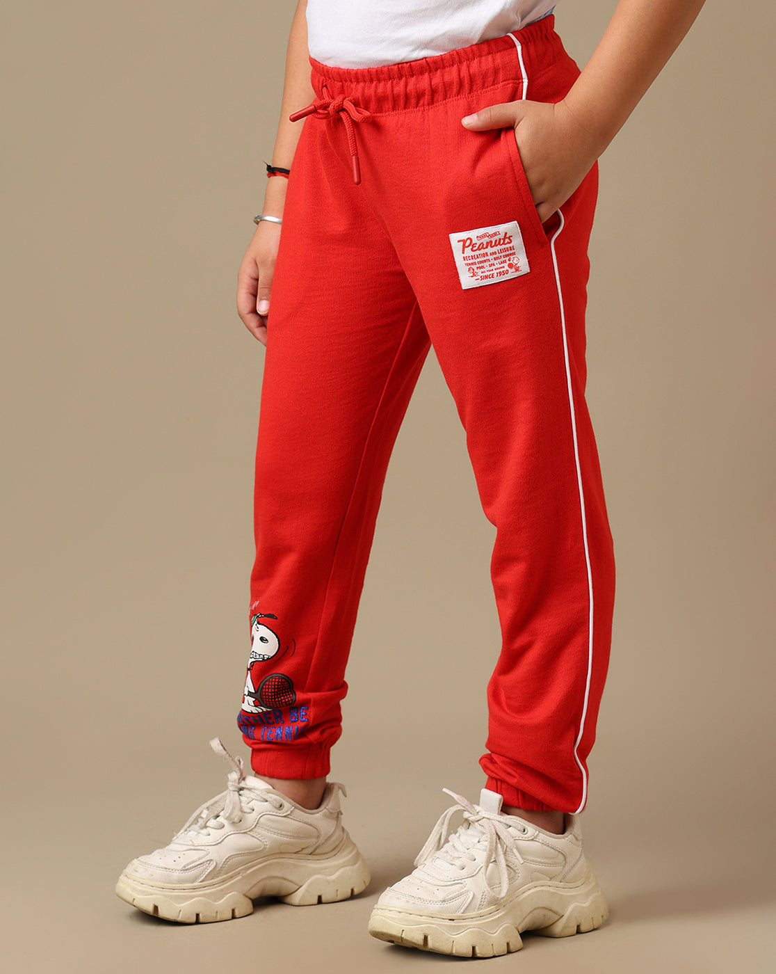Peanuts Printed Regular Fit Jogger For Girls