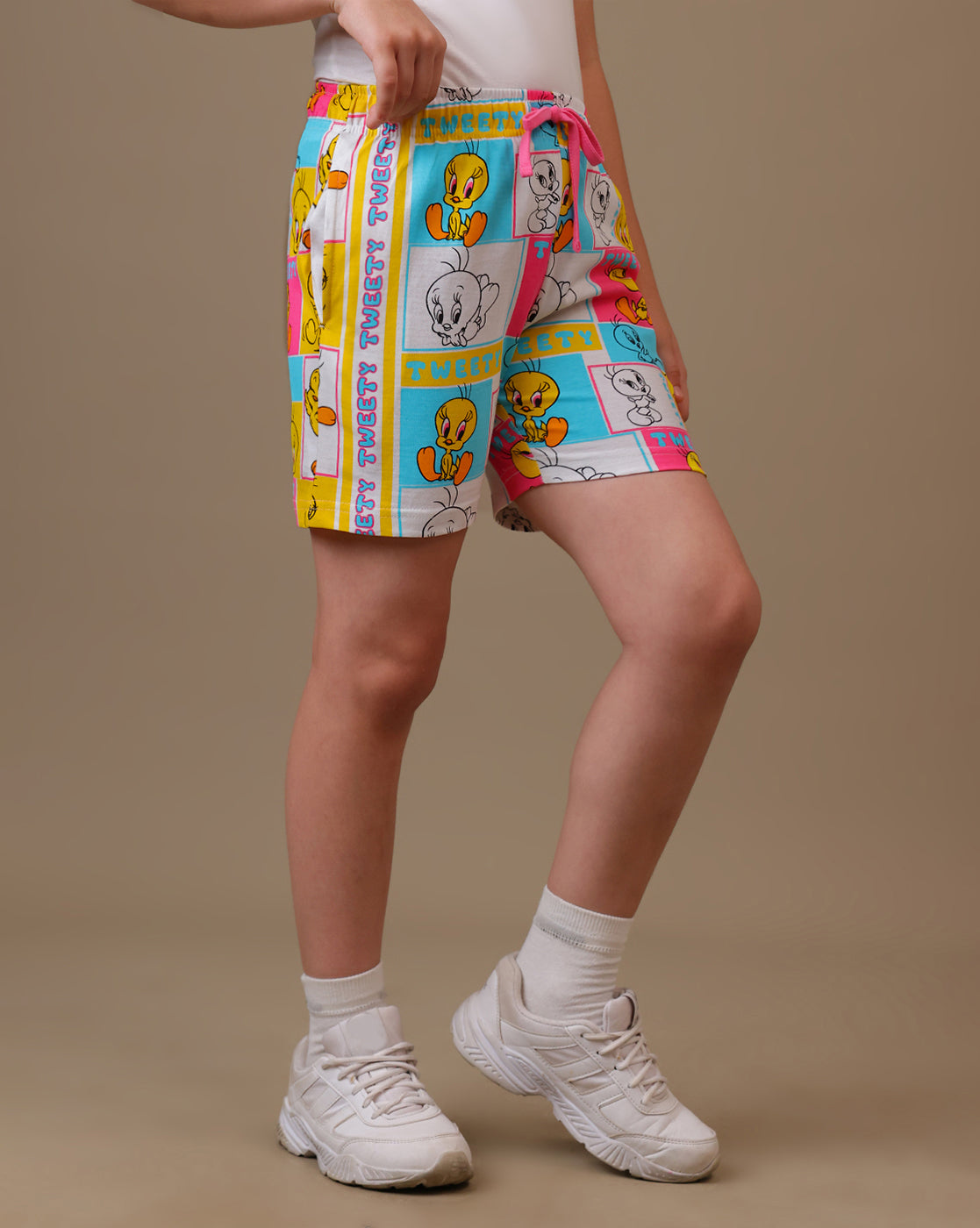 Looney Tunes Relaxed Fit Shorts  Girls