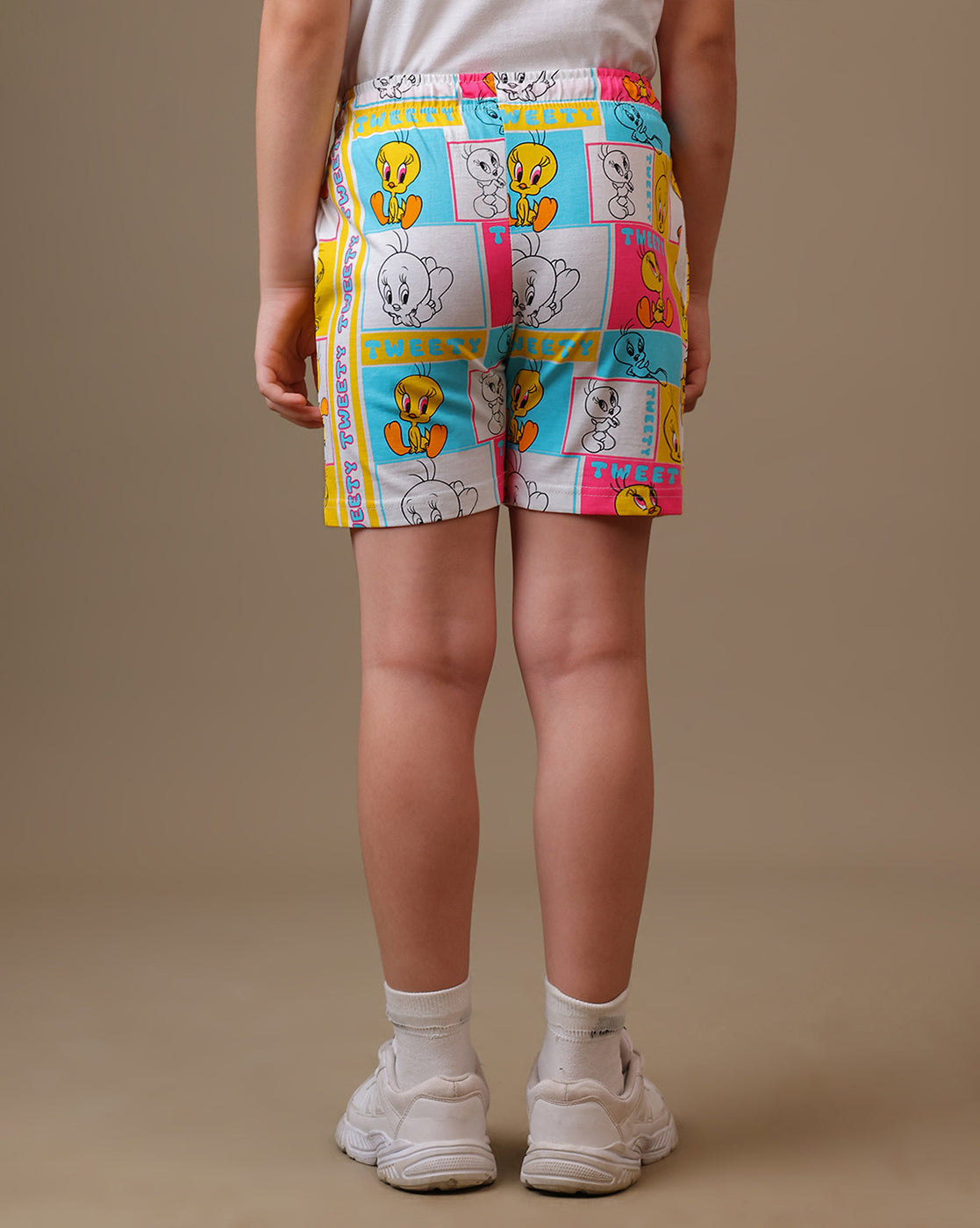 Looney Tunes Relaxed Fit Shorts  Girls