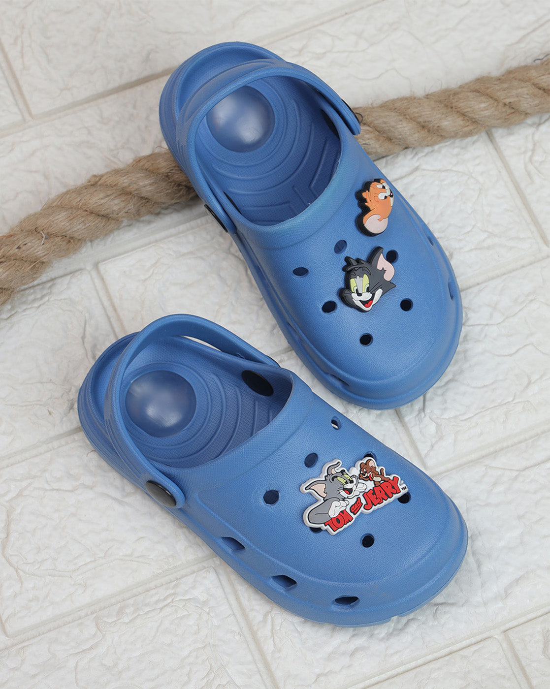 Tom & Jerry Clogs Whistle sound for Boys